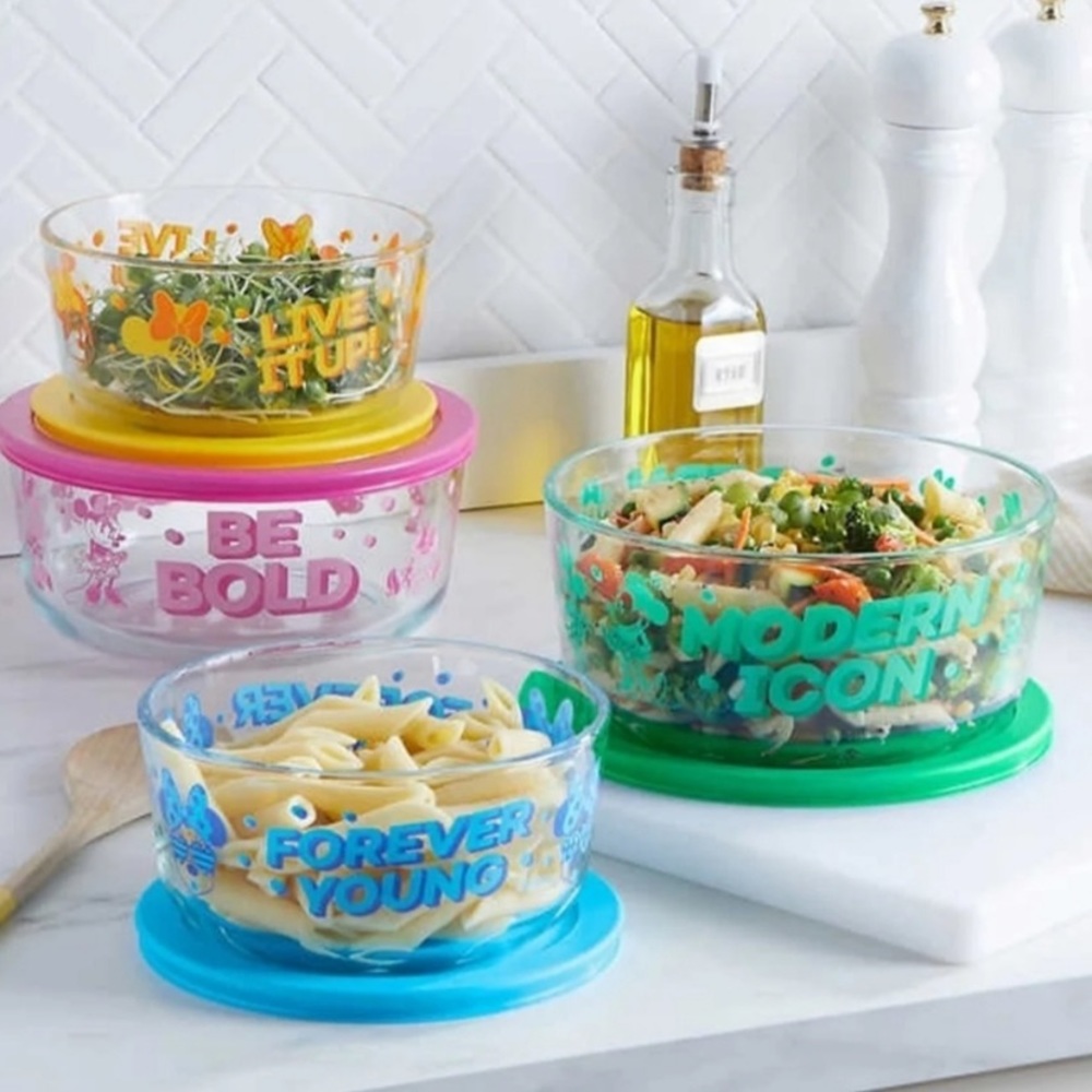 Pyrex Glass Minnie Mouse Decorated Food Storage Set, 8-Piece - Picture 3 of 4